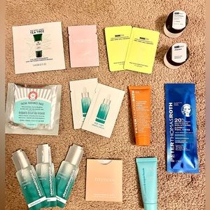 Clear skin sampler set